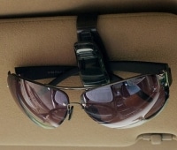 clip de lunettes pour voiture