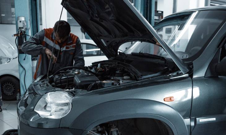 Six raisons pour lesquelles vous devriez bien faire les révisions de votre voiture