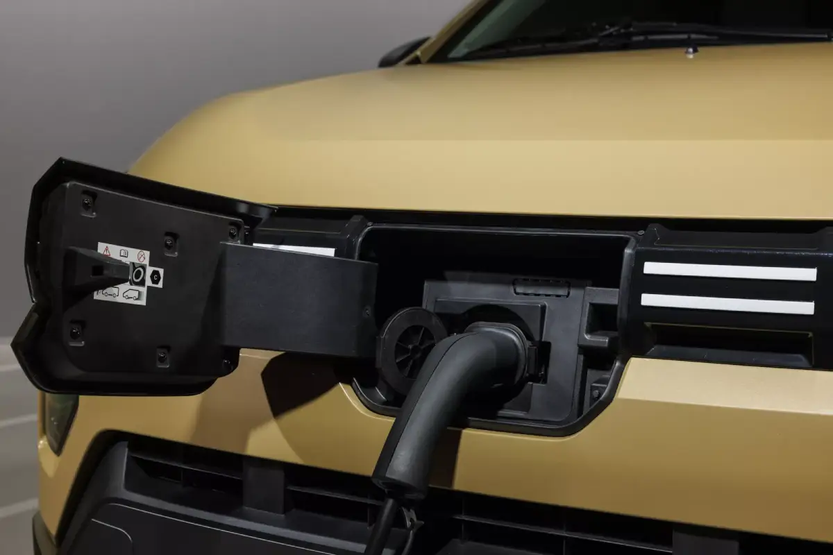Comment choisir le meilleur chargeur pour votre Dacia Spring ?